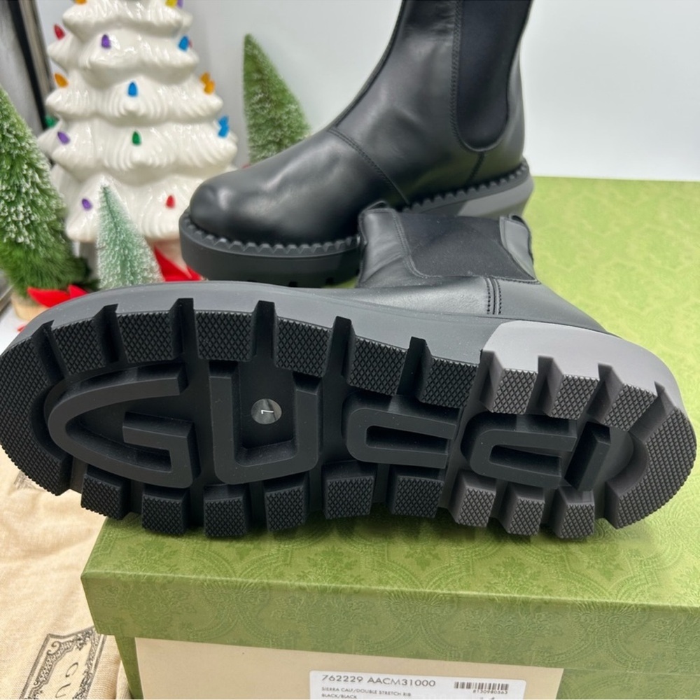 Gucci men’s leather Chelsea boots size 7, fit eight US maiden in Italy. Black. - Picture 6 of 11